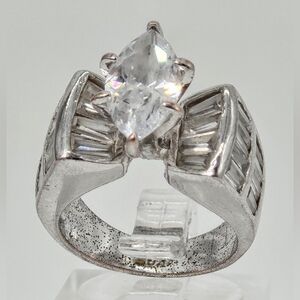 Vintage Marquise Statement Ring 18K White Gold Electroplate Faux Diamond Baguet